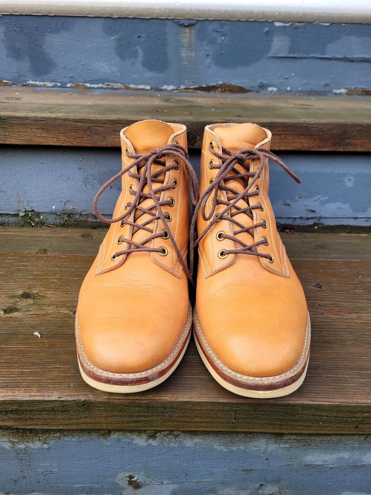 Photo by MyNameisJeff on January 1, 2024 of the Onderhoud SVC01 Boondocker in Horween Natural Essex.
