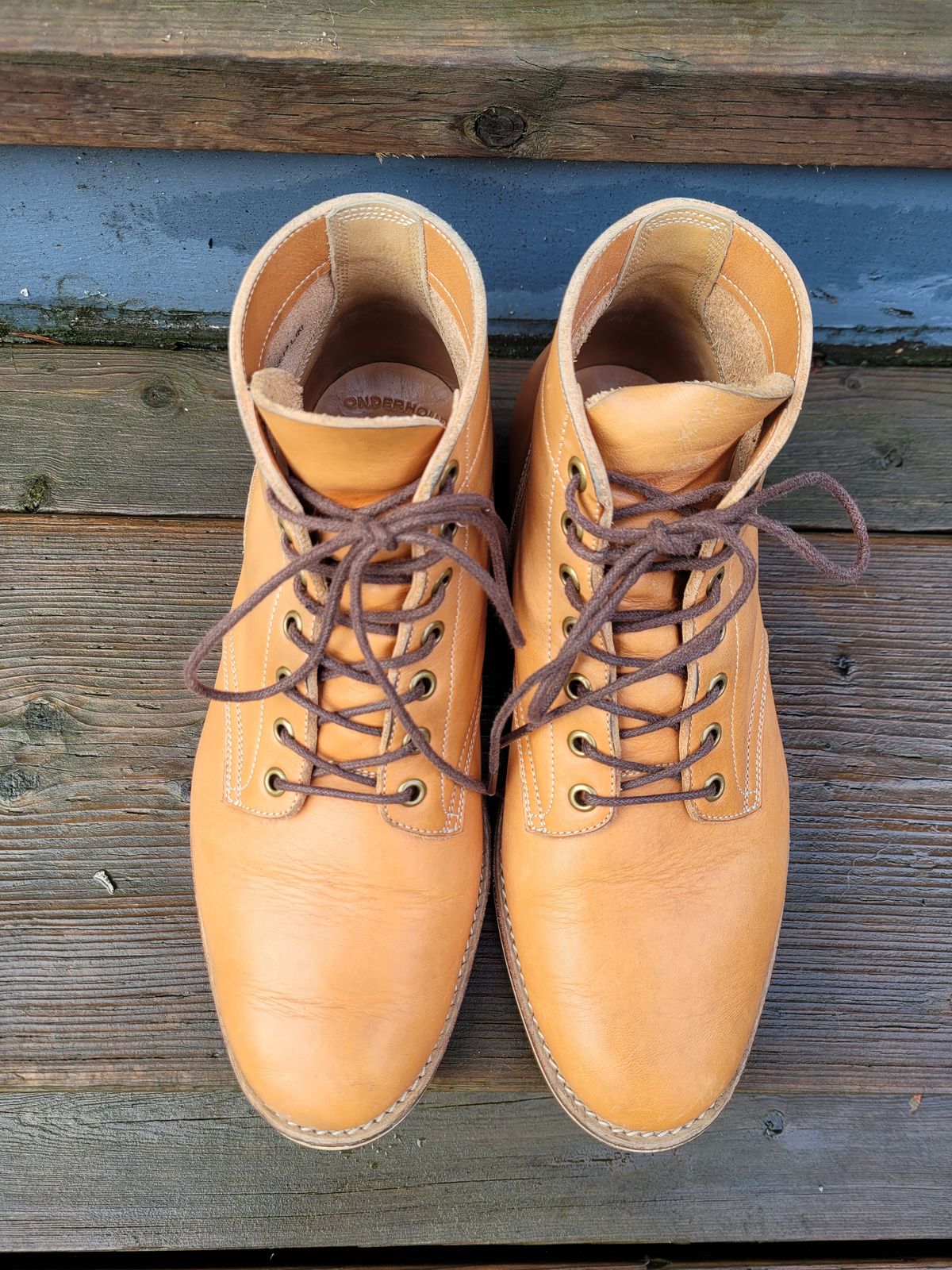 Photo by MyNameisJeff on January 1, 2024 of the Onderhoud SVC01 Boondocker in Horween Natural Essex.
