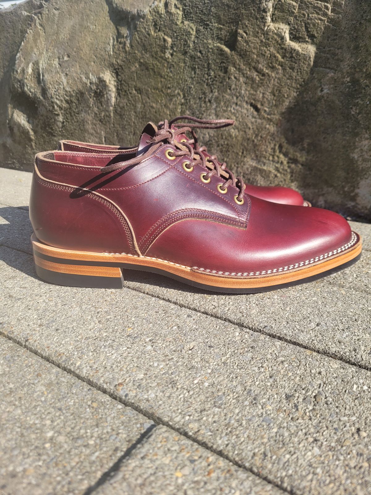 Photo by MyNameisJeff on October 2, 2022 of the Onderhoud LVL01 Derby Boot in Horween Color 8 Chromexcel.