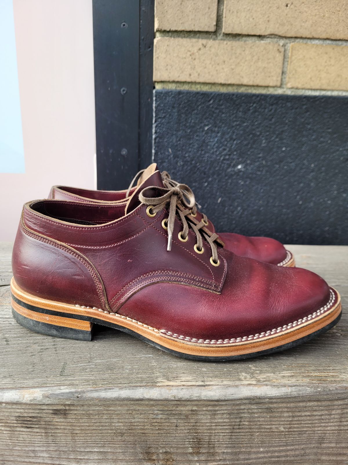 Photo by MyNameisJeff on November 1, 2022 of the Onderhoud LVL01 Derby Boot in Horween Color 8 Chromexcel.