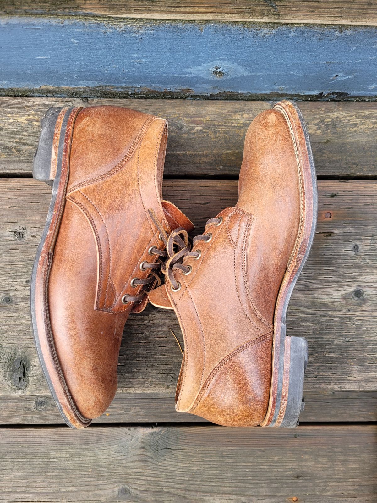 Photo by MyNameisJeff on November 1, 2022 of the Viberg 145 Oxford in Horween Natural Essex Workshoe Butt.
