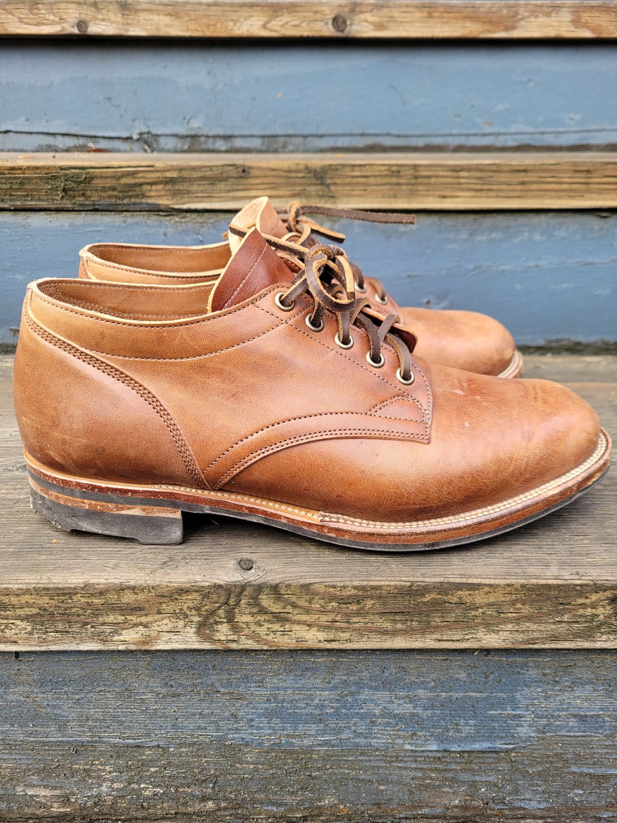 Photo by MyNameisJeff on November 1, 2022 of the Viberg 145 Oxford in Horween Natural Essex Workshoe Butt.