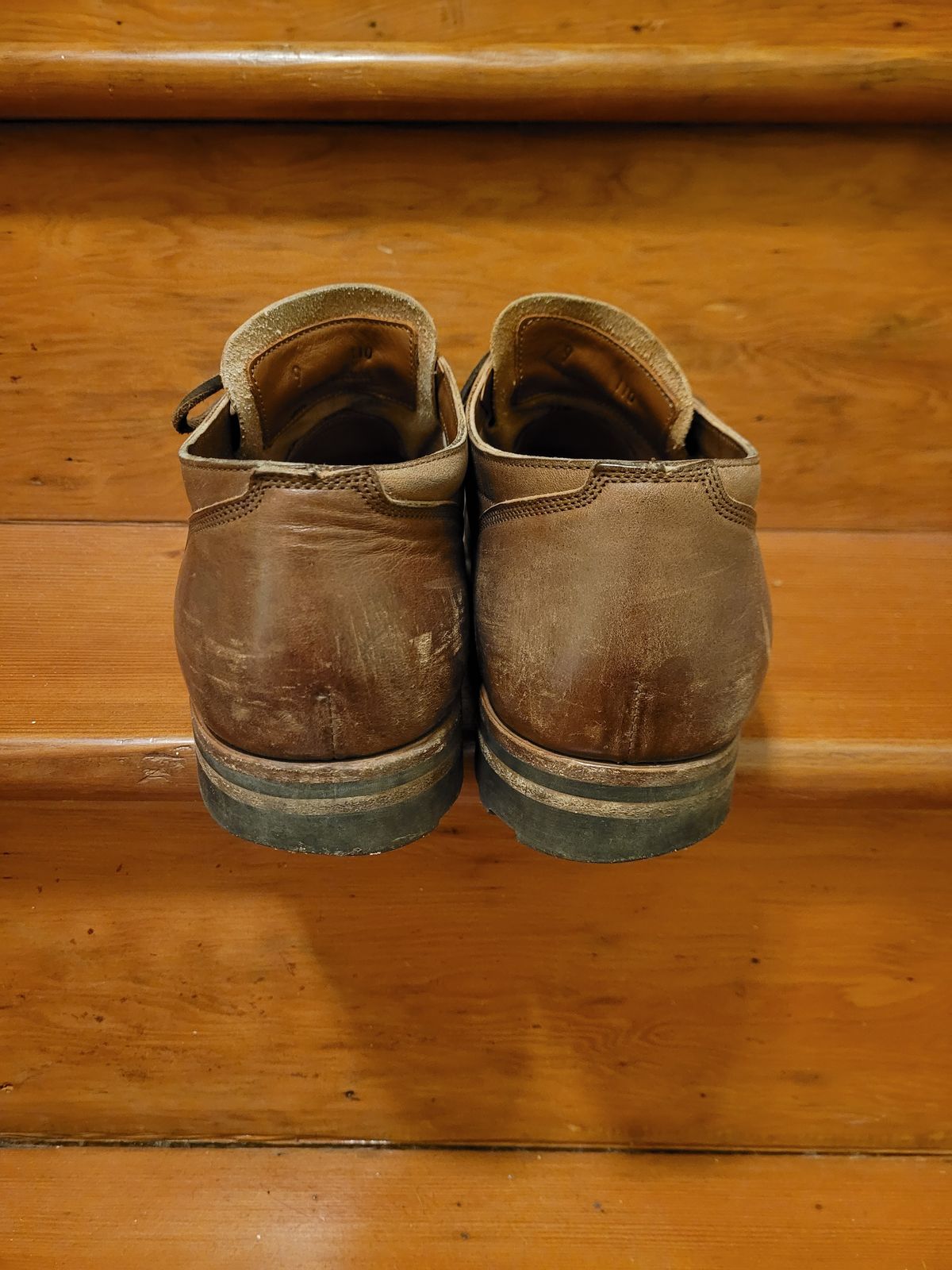 Photo by MyNameisJeff on February 2, 2023 of the Viberg 145 Oxford in Horween Natural Essex Workshoe Butt.