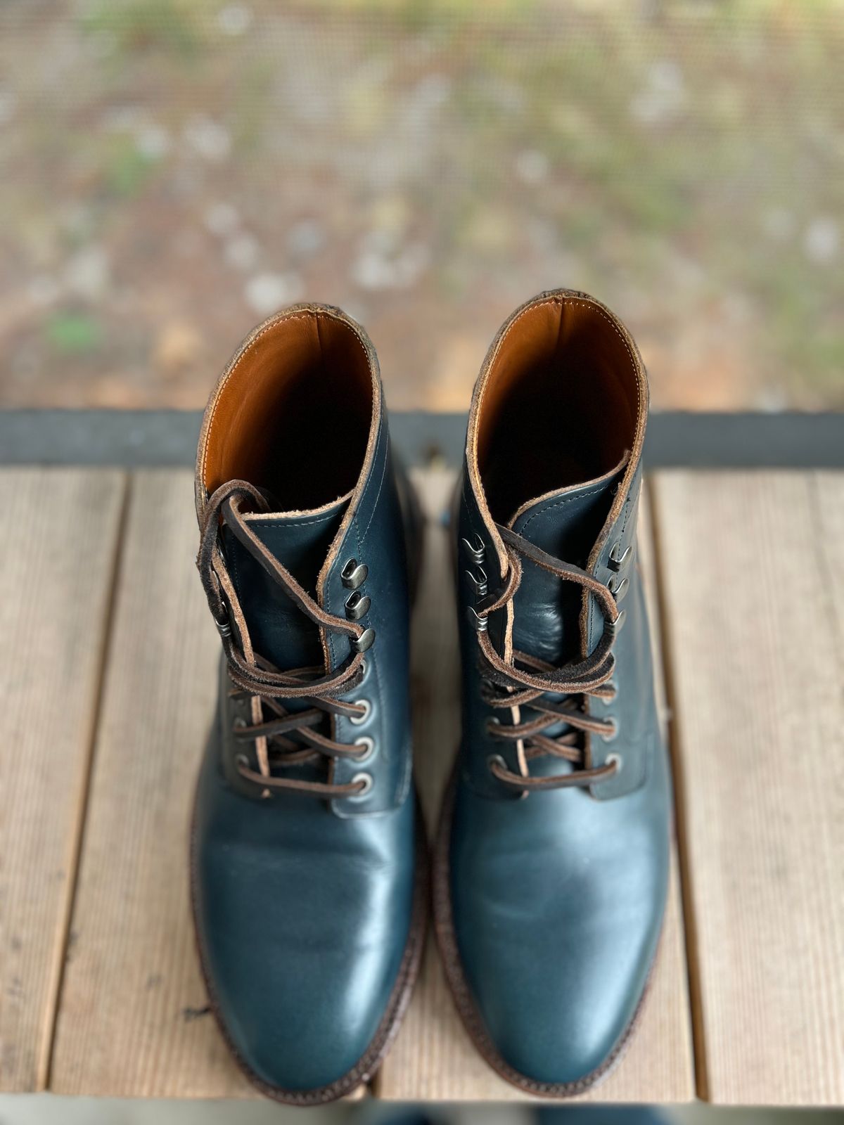 Photo by almalik1226 on October 1, 2023 of the Grant Stone Diesel Boot in Horween Navy Chromexcel.