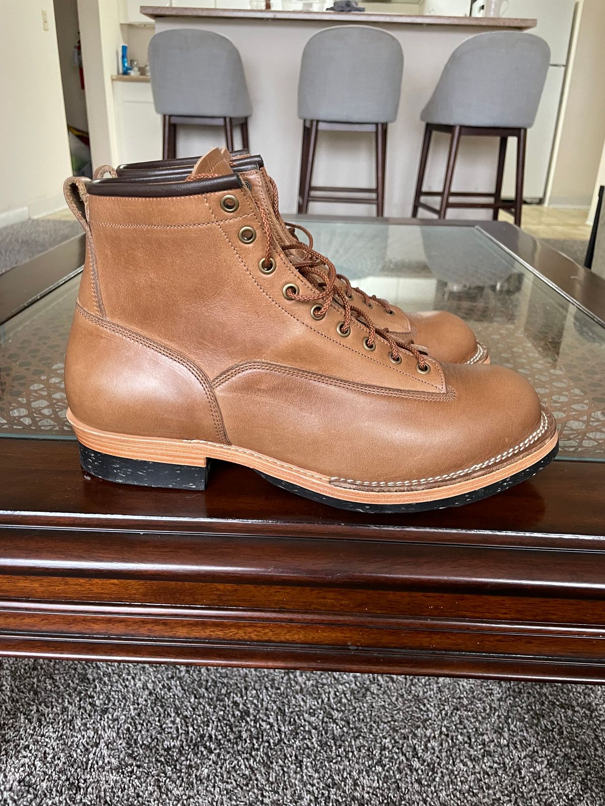 Photo by charliealoff on November 1, 2023 of the Monroe 19917 LTT in Horween Natural Chromexcel.