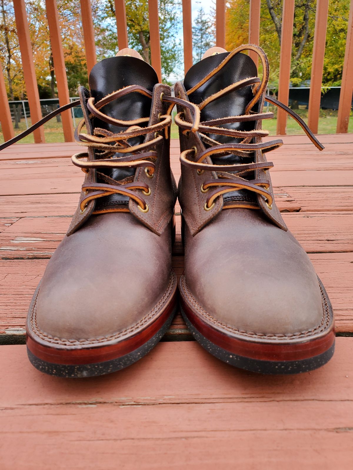 Photo by AlucardX on November 5, 2025 of the Onderhoud SVC01 Boondocker in Maryam 1071 Rovescio Sego Horsebutt.