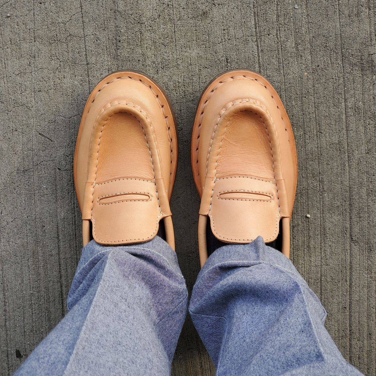 Photo by AlucardX on July 13, 2023 of the AE McAteer Handsewn Loafer in Unknown Leather.