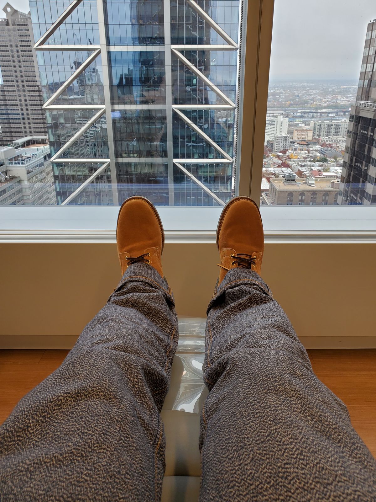 Photo by AlucardX on December 1, 2023 of the Viberg Boondocker in Horween Faded Wheat Chamois Roughout.