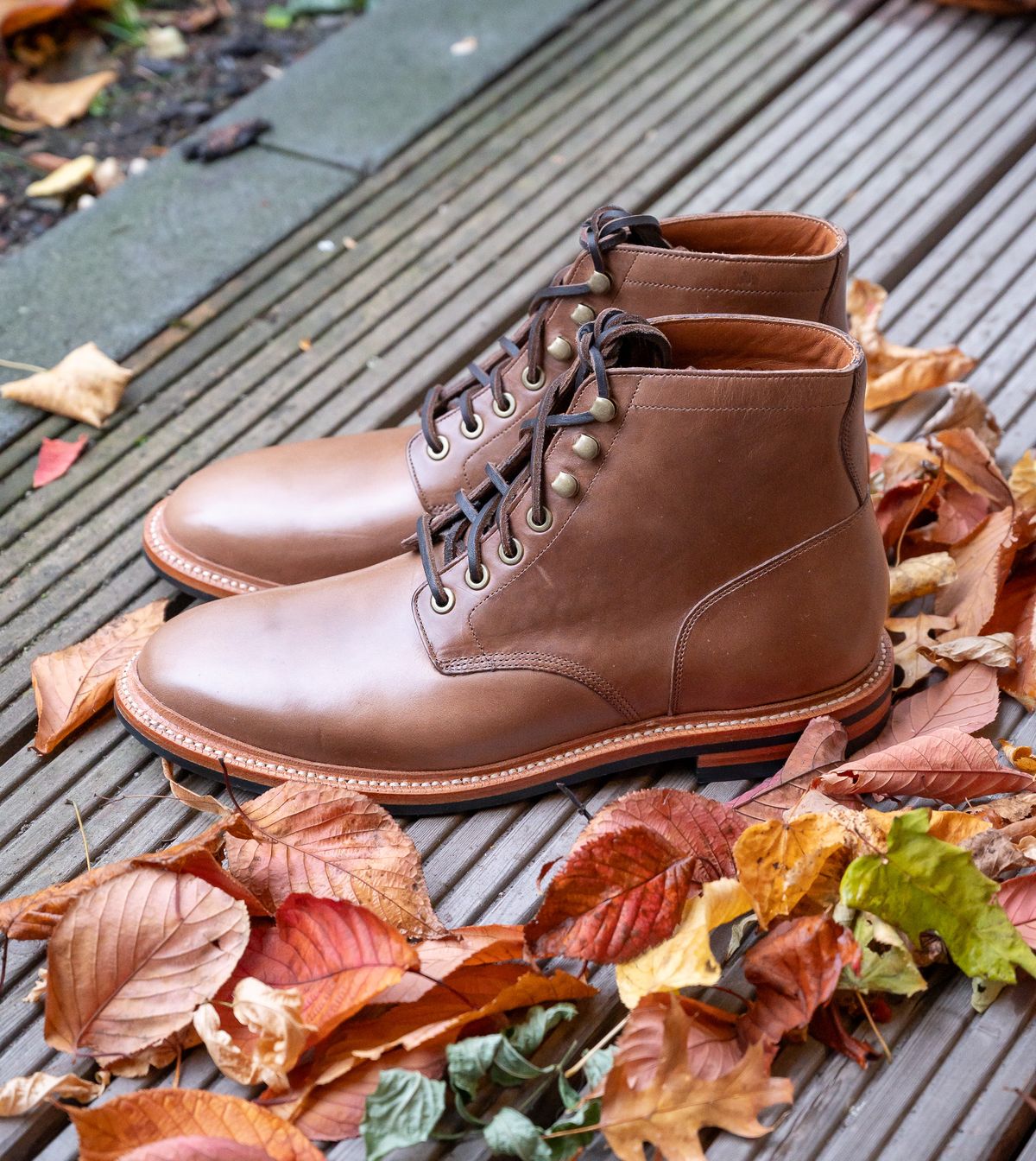 Photo by bootsthrumylens on November 4, 2023 of the Grant Stone Diesel Boot in Horween Dune Chromexcel.