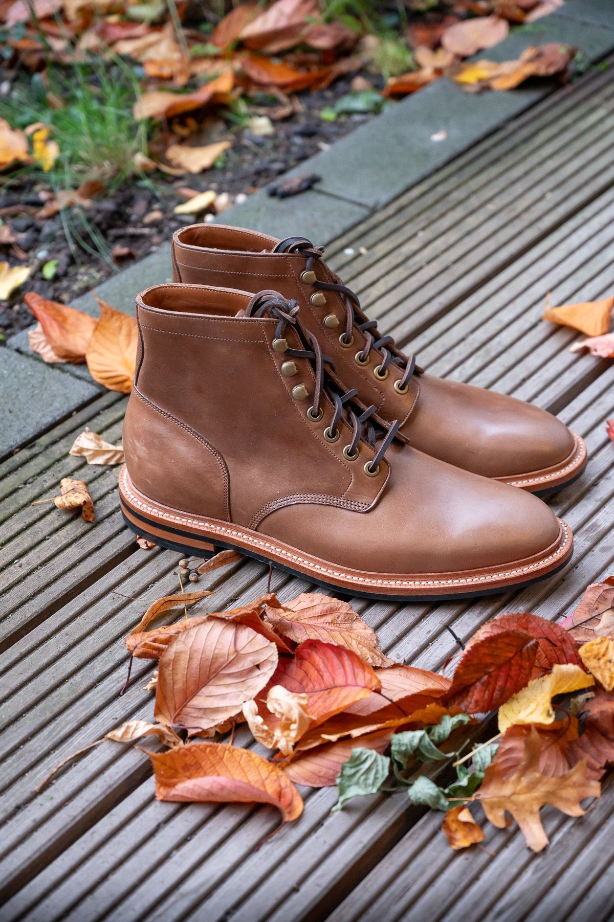 Photo by bootsthrumylens on November 4, 2023 of the Grant Stone Diesel Boot in Horween Dune Chromexcel.