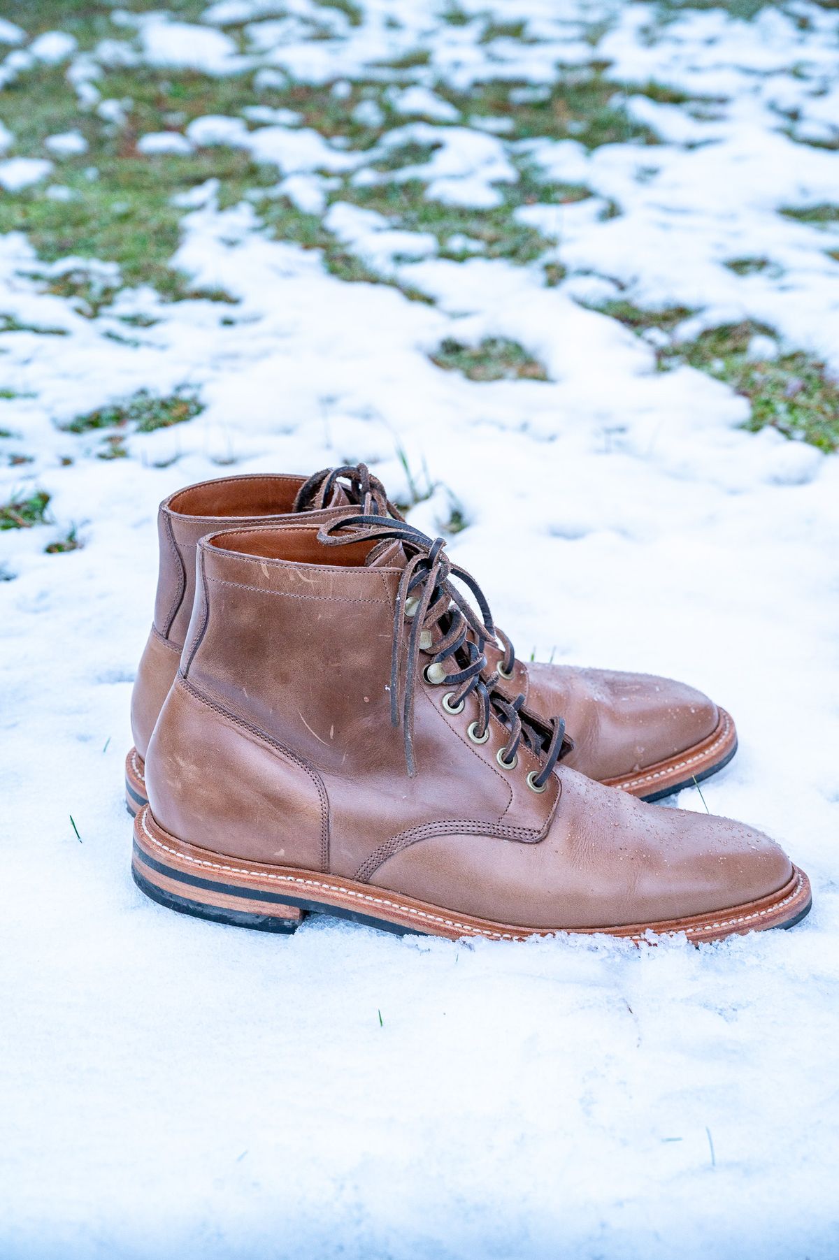 Photo by bootsthrumylens on December 3, 2023 of the Grant Stone Diesel Boot in Horween Dune Chromexcel.