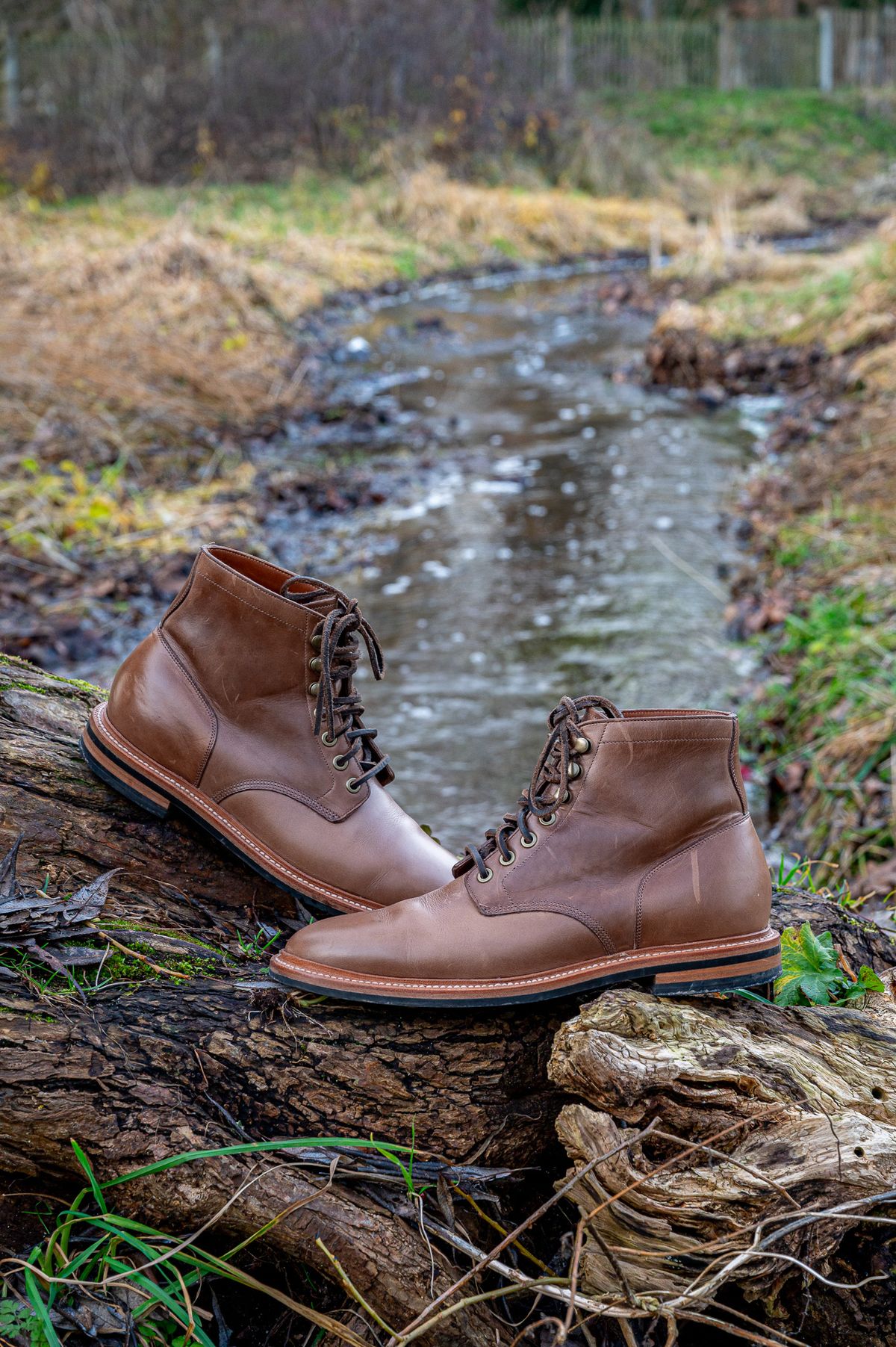 Photo by bootsthrumylens on January 4, 2024 of the Grant Stone Diesel Boot in Horween Dune Chromexcel.