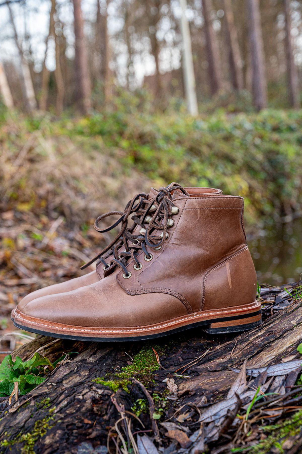 Photo by bootsthrumylens on January 4, 2024 of the Grant Stone Diesel Boot in Horween Dune Chromexcel.