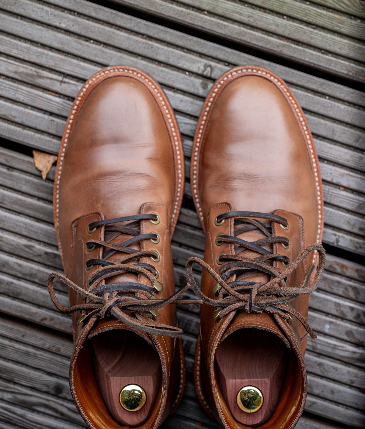 Photo by bootsthrumylens on February 5, 2024 of the Grant Stone Diesel Boot in Horween Dune Chromexcel.