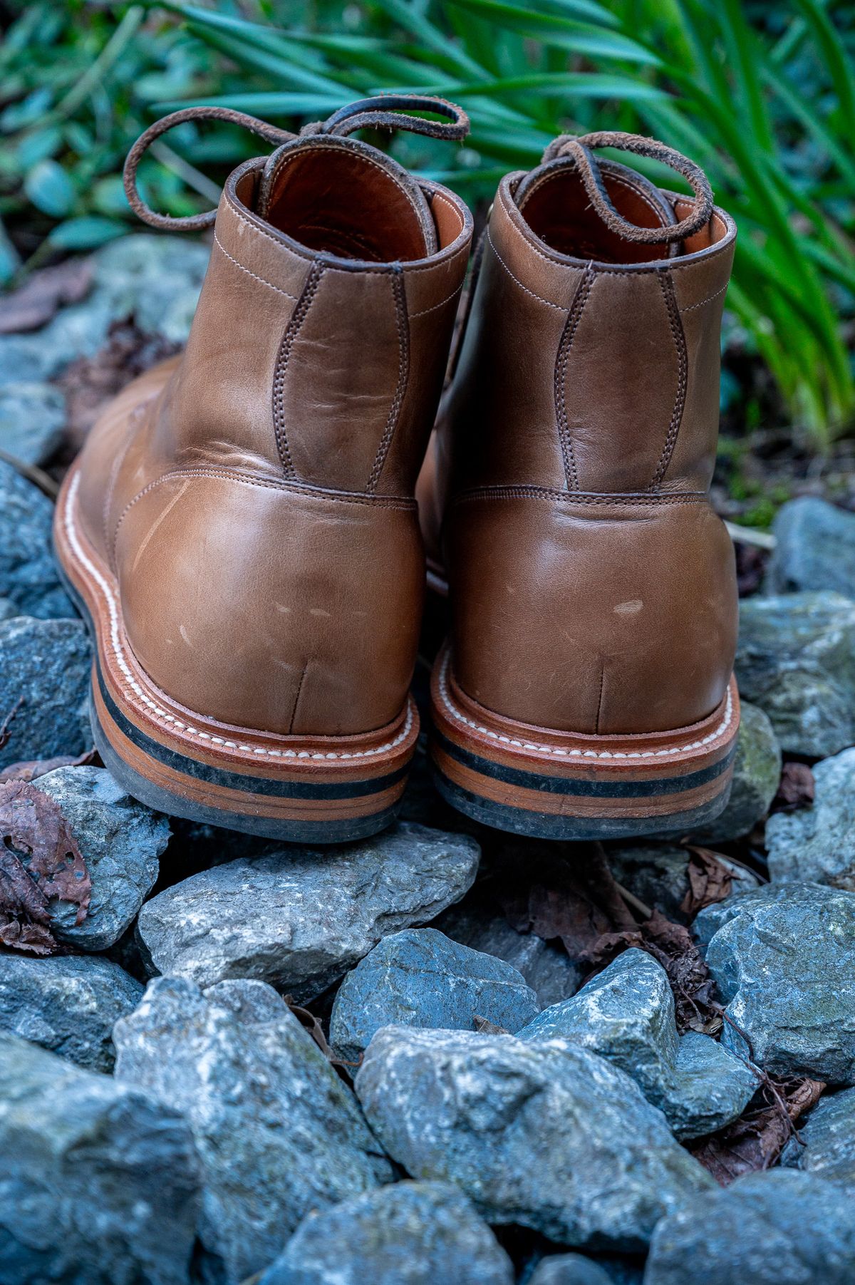 Photo by bootsthrumylens on March 3, 2024 of the Grant Stone Diesel Boot in Horween Dune Chromexcel.