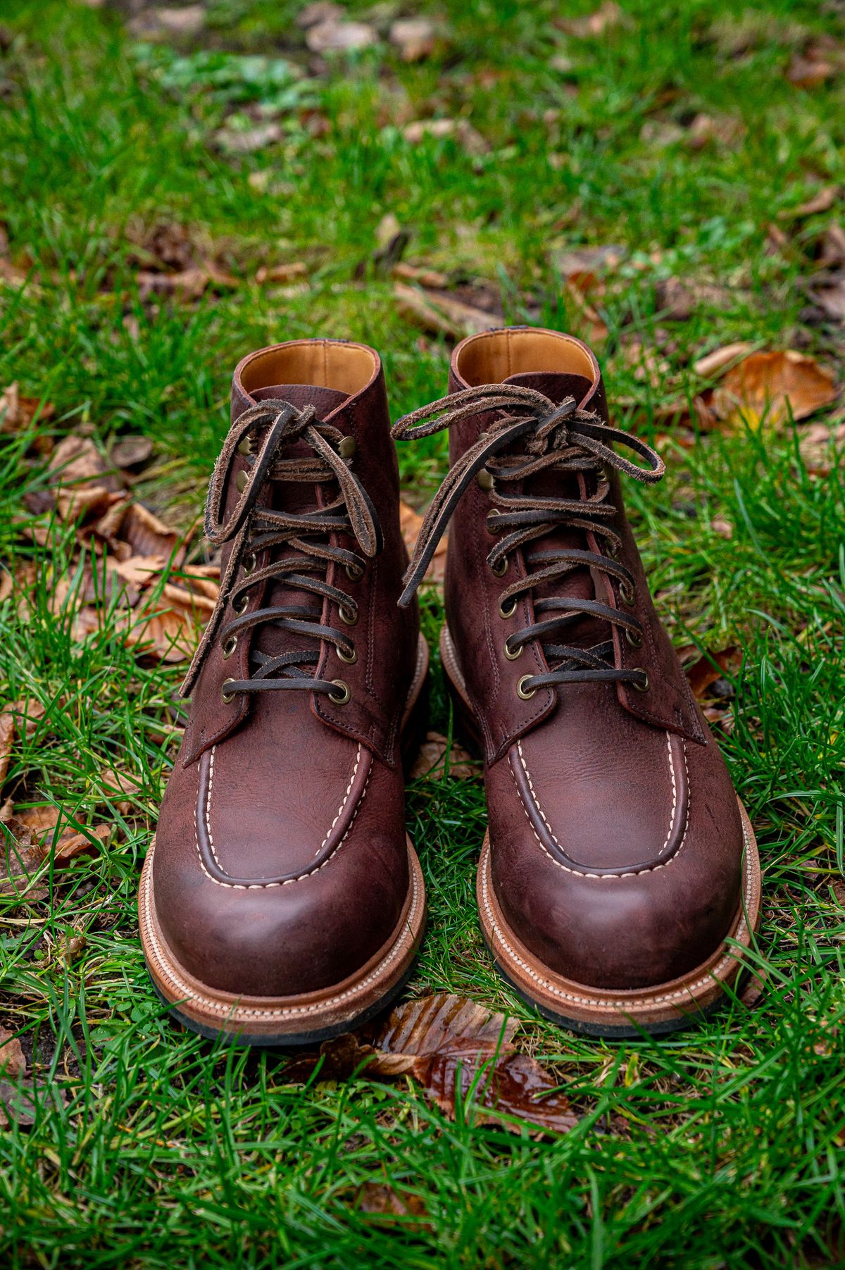 Photo by bootsthrumylens on December 3, 2025 of the Grant Stone Brass Boot in C.F. Stead Dark Burgundy Classic Kudu.