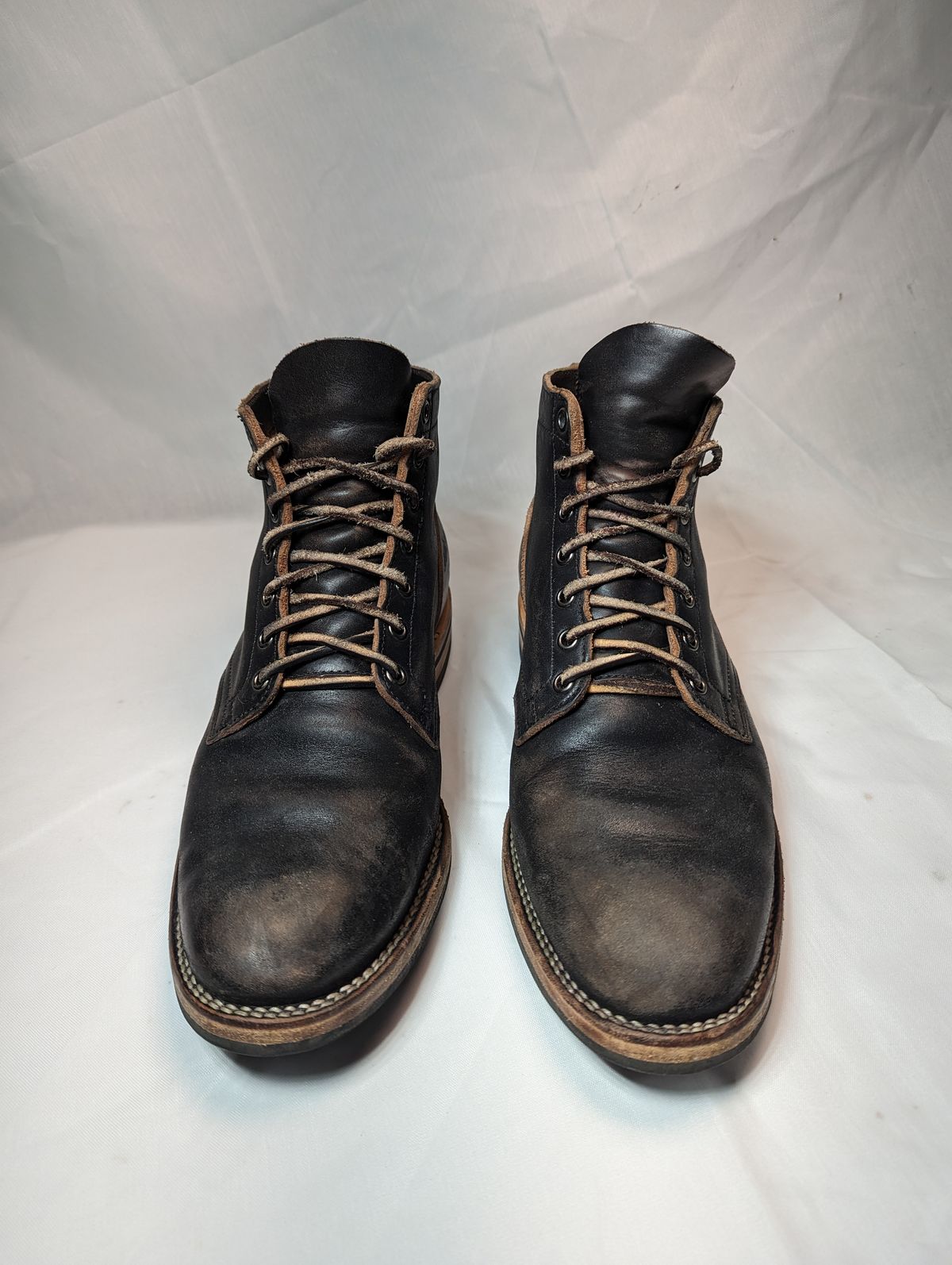 Photo by drtobiassfunke on December 6, 2023 of the Viberg Service Boot in Horween Black Chromexcel.
