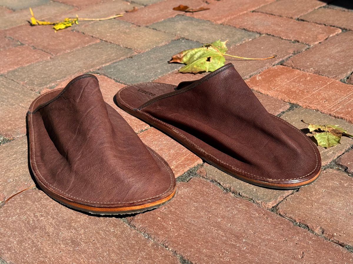 Photo by drtobiassfunke on October 7, 2024 of the Viberg Slide in Maryam Marrone Washed Kangaroo.
