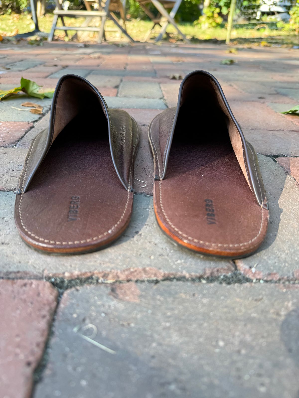 Photo by drtobiassfunke on October 7, 2024 of the Viberg Slide in Maryam Marrone Washed Kangaroo.