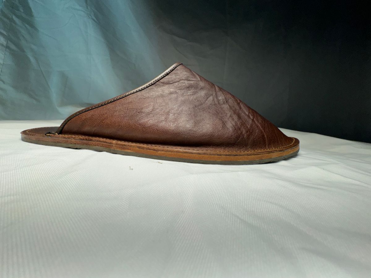 Photo by drtobiassfunke on November 6, 2024 of the Viberg Slide in Maryam Marrone Washed Kangaroo.