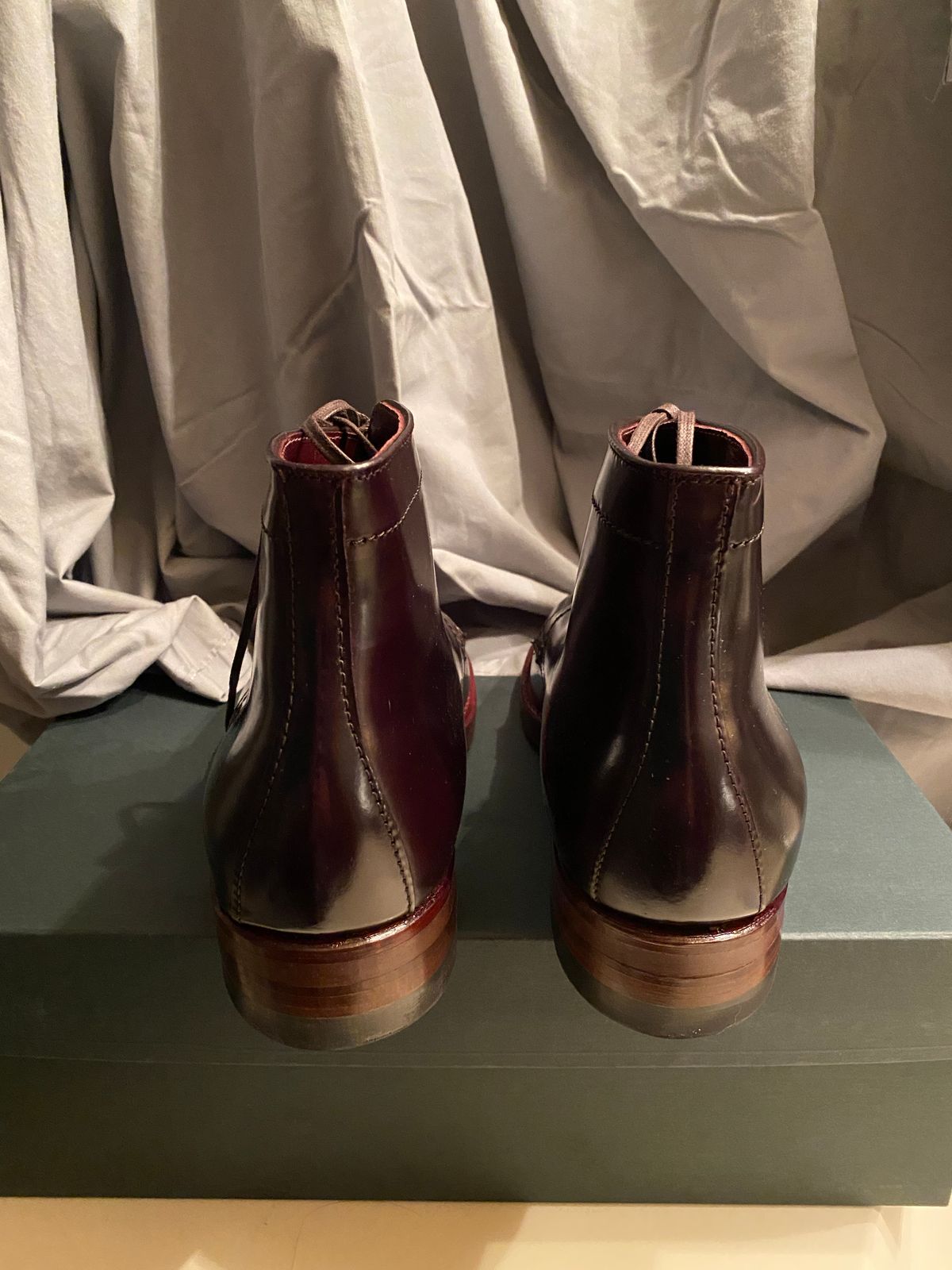 Photo by astronaut888 on October 6, 2022 of the Alden Plain Toe Boot in Horween Color 8 Shell Cordovan.