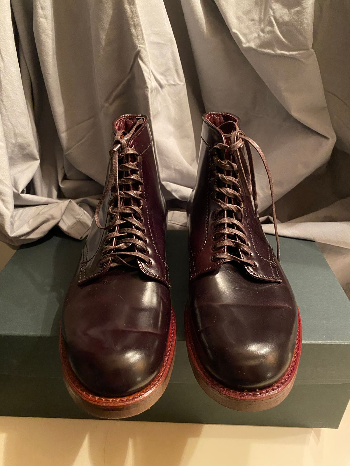 Photo by astronaut888 on October 6, 2022 of the Alden Plain Toe Boot in Horween Color 8 Shell Cordovan.