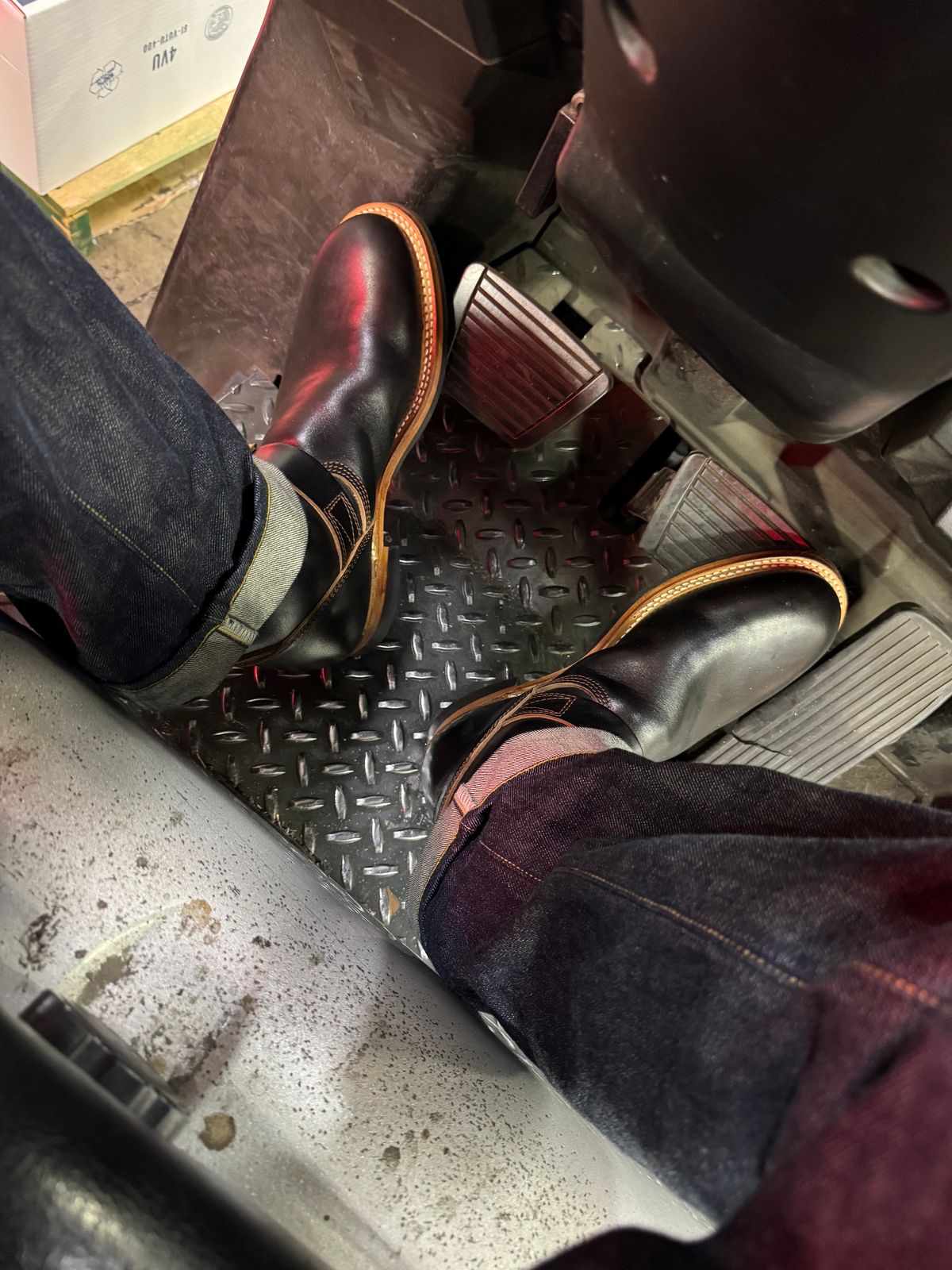 Photo by jimtigerbelly on October 6, 2023 of the The Flat Head Engineer Boots in Black Japanese Cordovan Horsehide.
