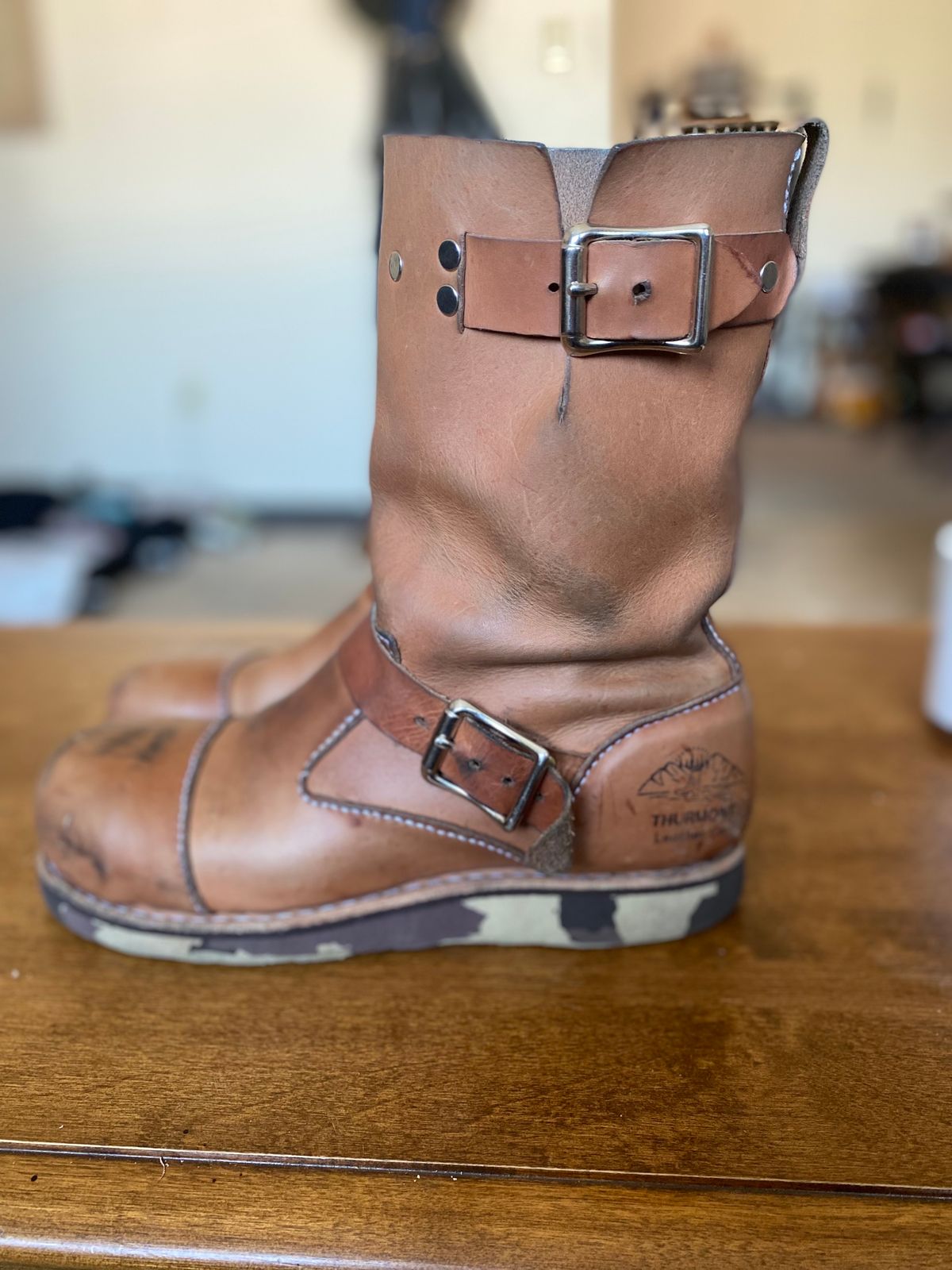 Photo by thurmontleatherco on August 20, 2023 of the Thurmont Leather Company Munson Engineer in Unknown Natural Veg Tan.