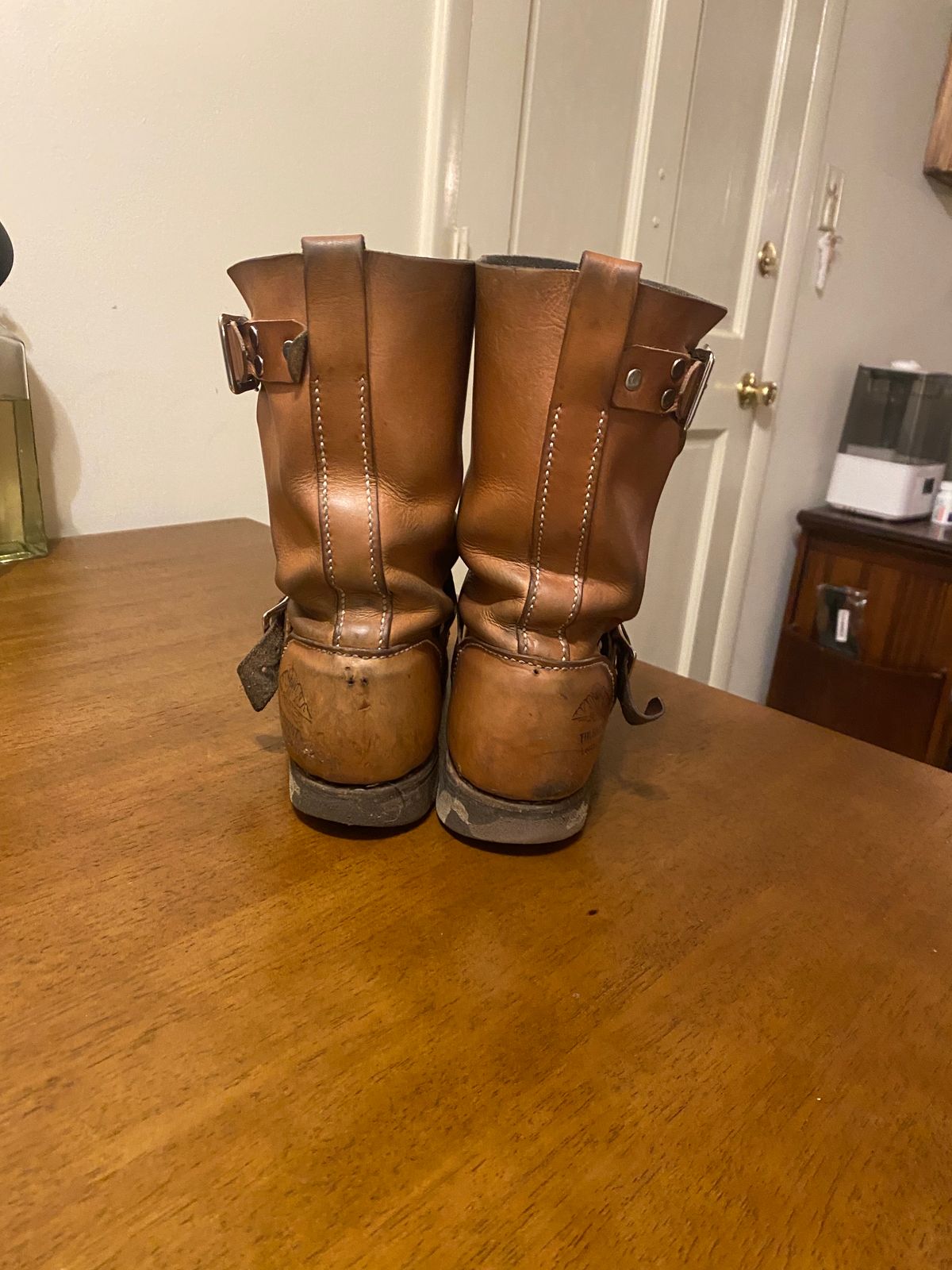 Photo by thurmontleatherco on November 25, 2023 of the Thurmont Leather Company Munson Engineer in Unknown Natural Veg Tan.