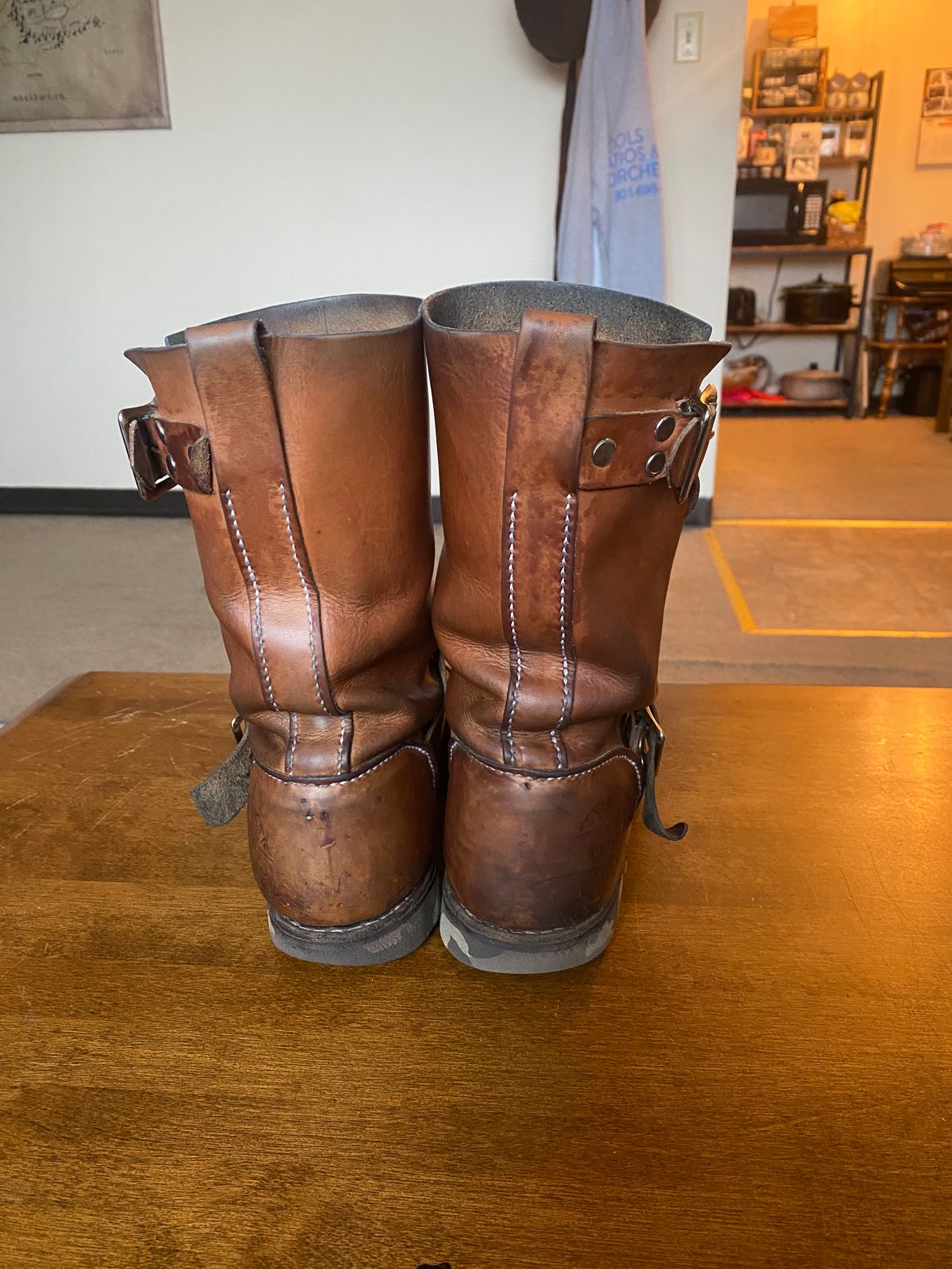 Photo by thurmontleatherco on February 22, 2024 of the Thurmont Leather Company Munson Engineer in Unknown Natural Veg Tan.