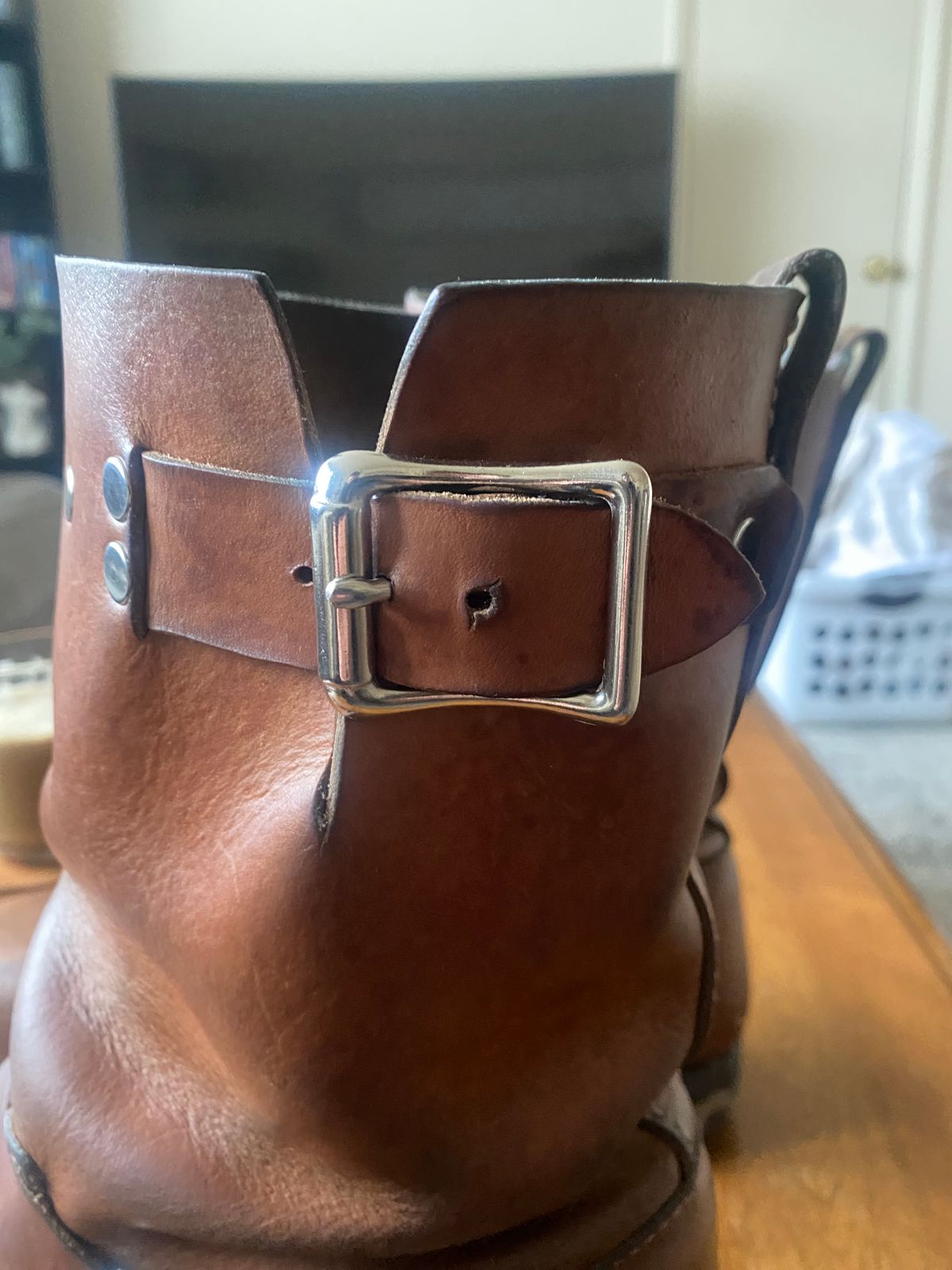 Photo by thurmontleatherco on April 2, 2024 of the Thurmont Leather Company Munson Engineer in Unknown Natural Veg Tan.