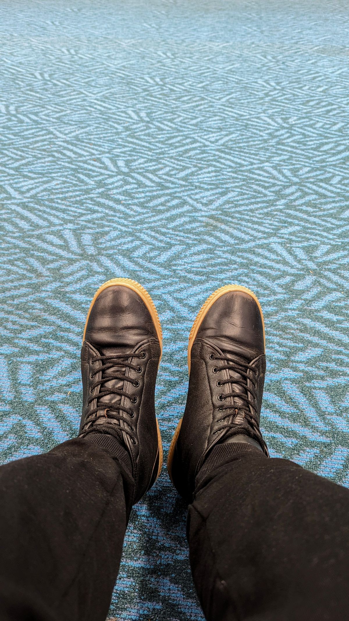 Photo by deiru on October 21, 2023 of the Goral x Rose Anvil Muggs in Irish sheepskin.