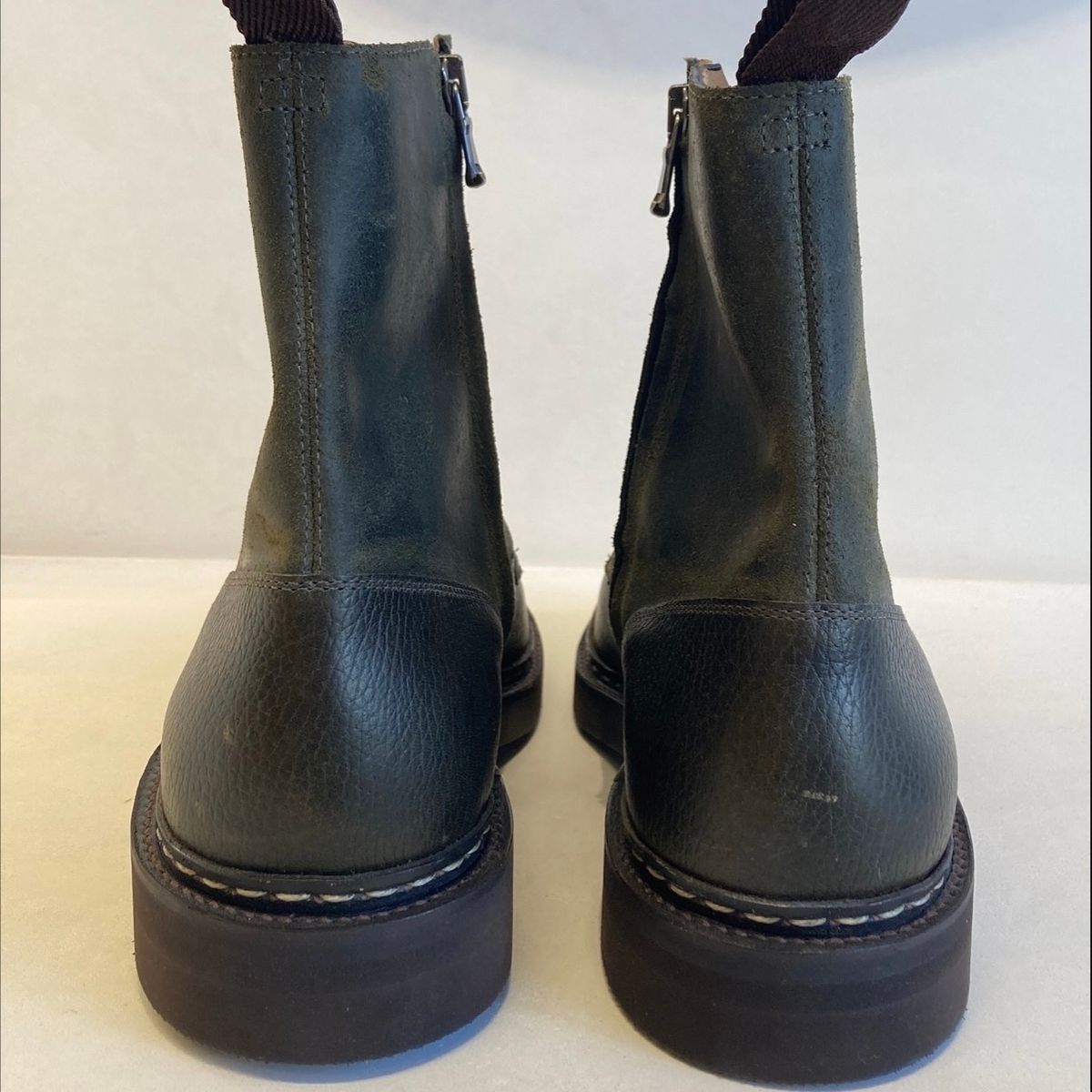 Photo by dberrios on November 5, 2022 of the John Lobb Unlisted Model in Unlisted Leather.