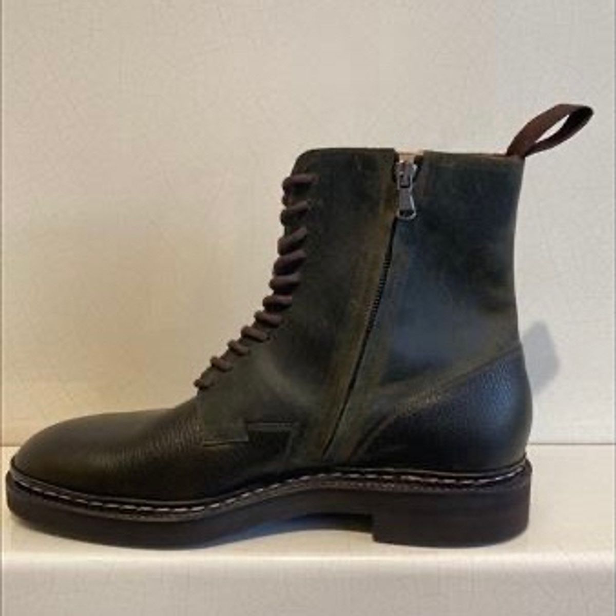 Photo by dberrios on November 5, 2022 of the John Lobb Unlisted Model in Unlisted Leather.