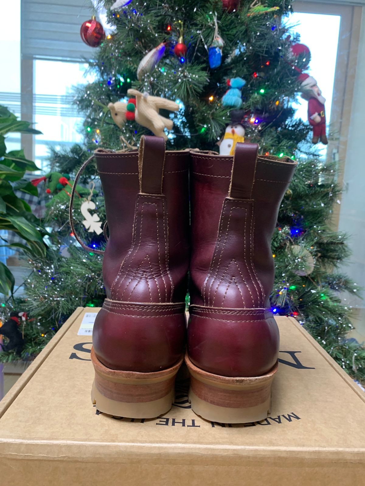 Photo by eggieman on January 2, 2026 of the Nicks MTO in Horween Color 8 Chromexcel.