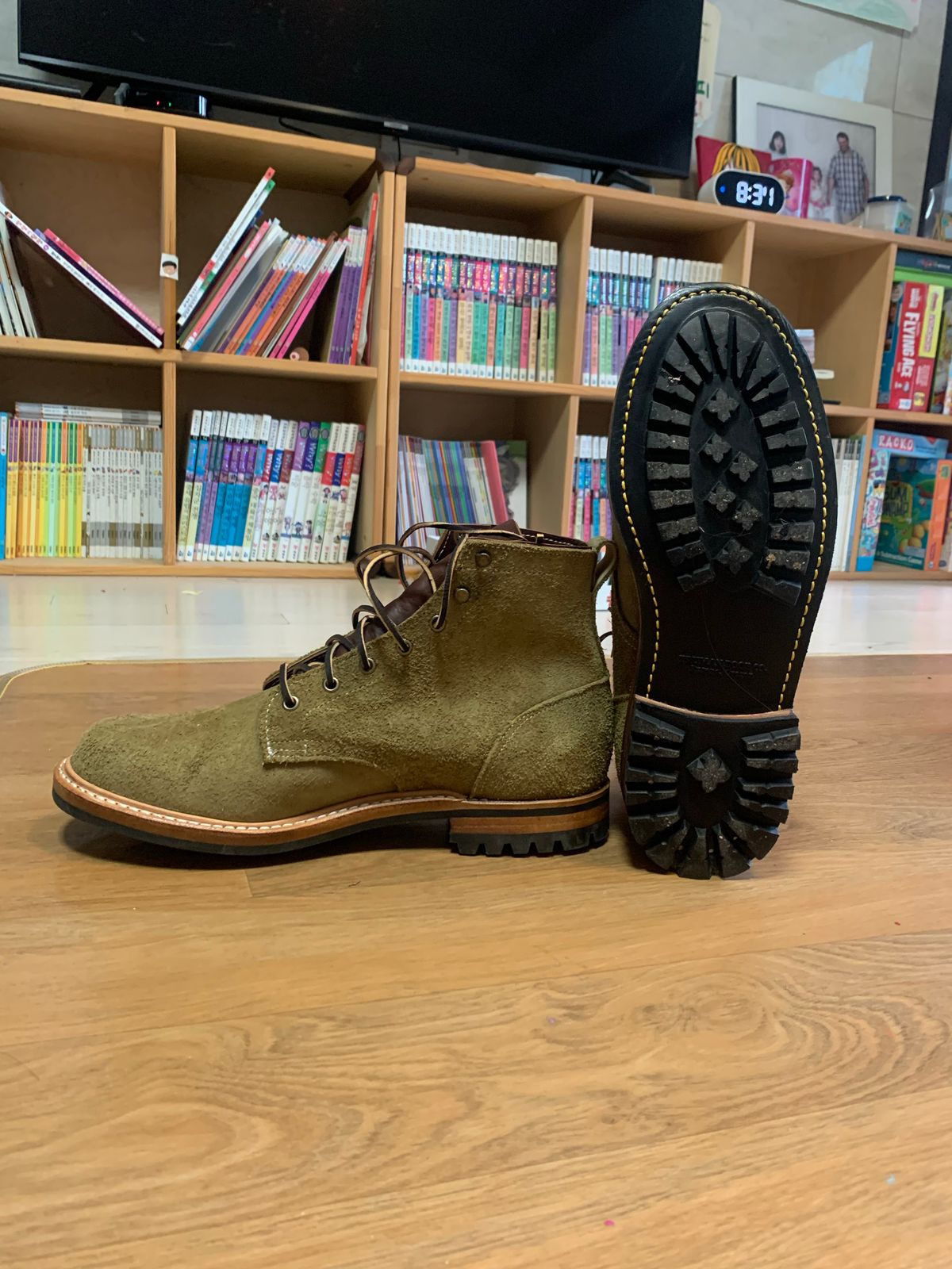 Photo by eggieman on October 3, 2022 of the Truman Service Boot in Tasman Leather Group Coyote Roughout.