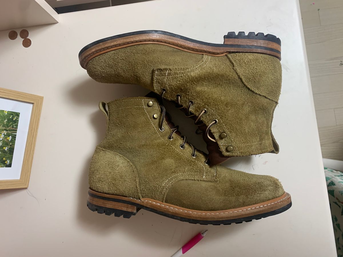 Photo by eggieman on February 5, 2023 of the Truman Service Boot in Tasman Leather Group Coyote Roughout.