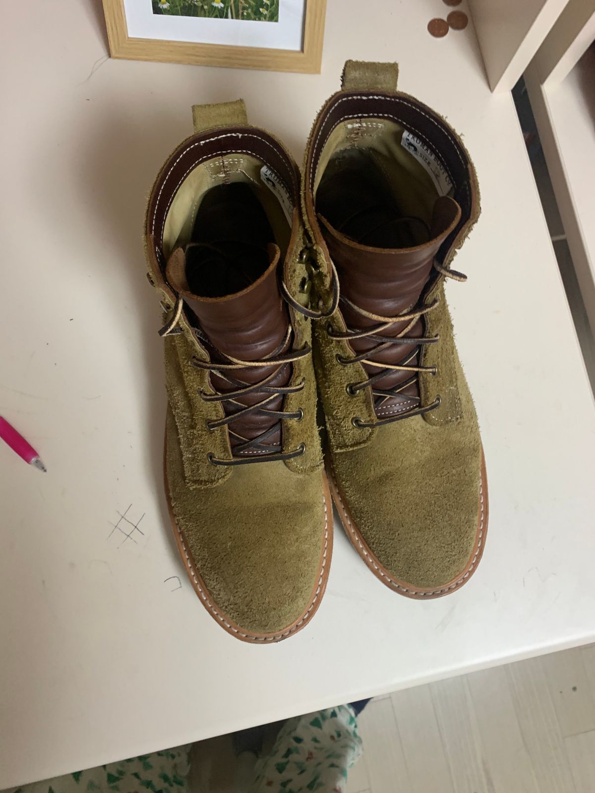 Photo by eggieman on February 5, 2023 of the Truman Service Boot in Tasman Leather Group Coyote Roughout.