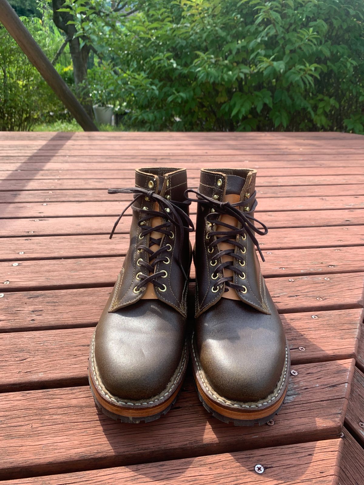 Photo by eggieman on October 4, 2023 of the White's MP-Sherman Plain Toe in Horween Olive Waxed Flesh.