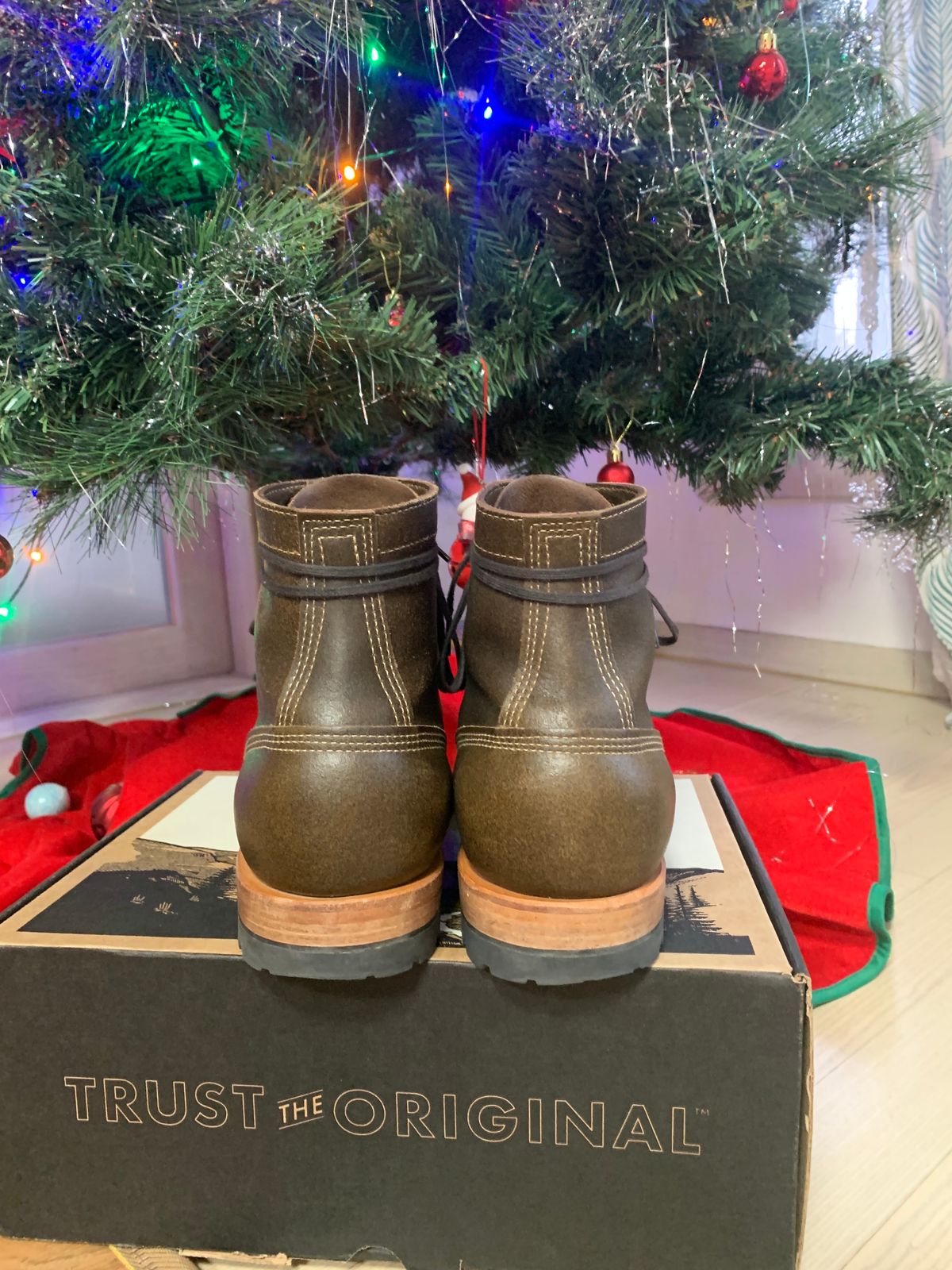 Photo by eggieman on December 5, 2023 of the White's MP-Sherman Plain Toe in Horween Olive Waxed Flesh.