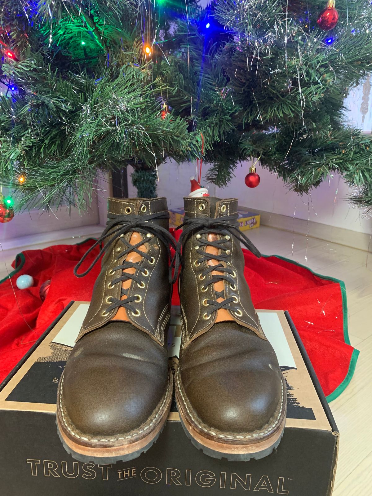 Photo by eggieman on December 5, 2023 of the White's MP-Sherman Plain Toe in Horween Olive Waxed Flesh.