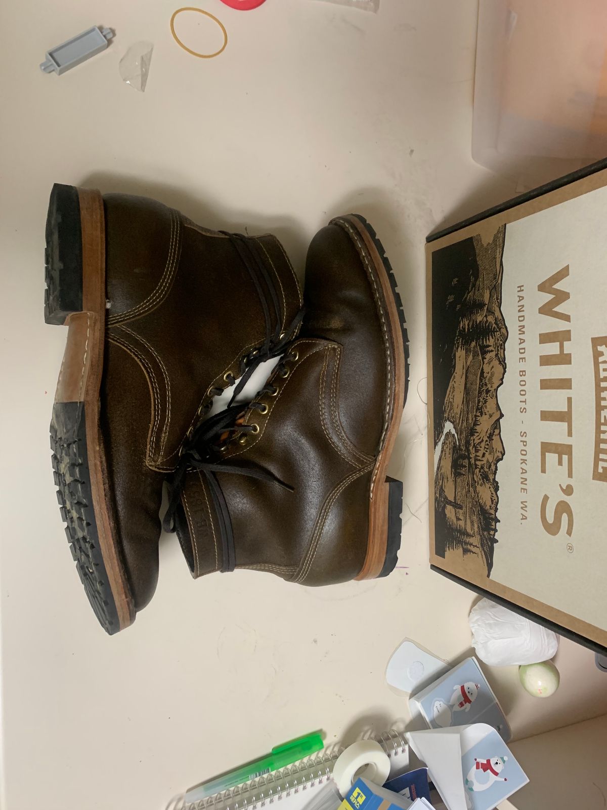 Photo by eggieman on January 5, 2024 of the White's MP-Sherman Plain Toe in Horween Olive Waxed Flesh.