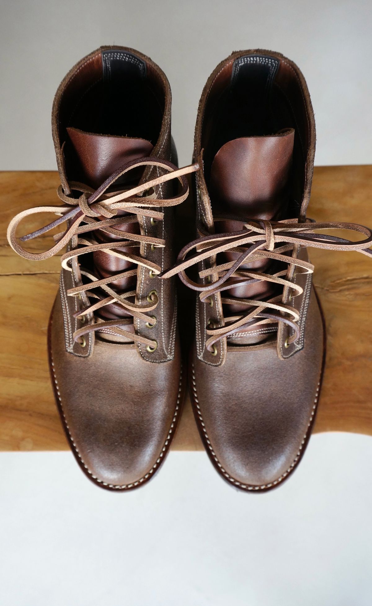 Photo by bbertens on October 1, 2022 of the Onderhoud SVC01 Boondocker in Horween Marine Field Roughout.