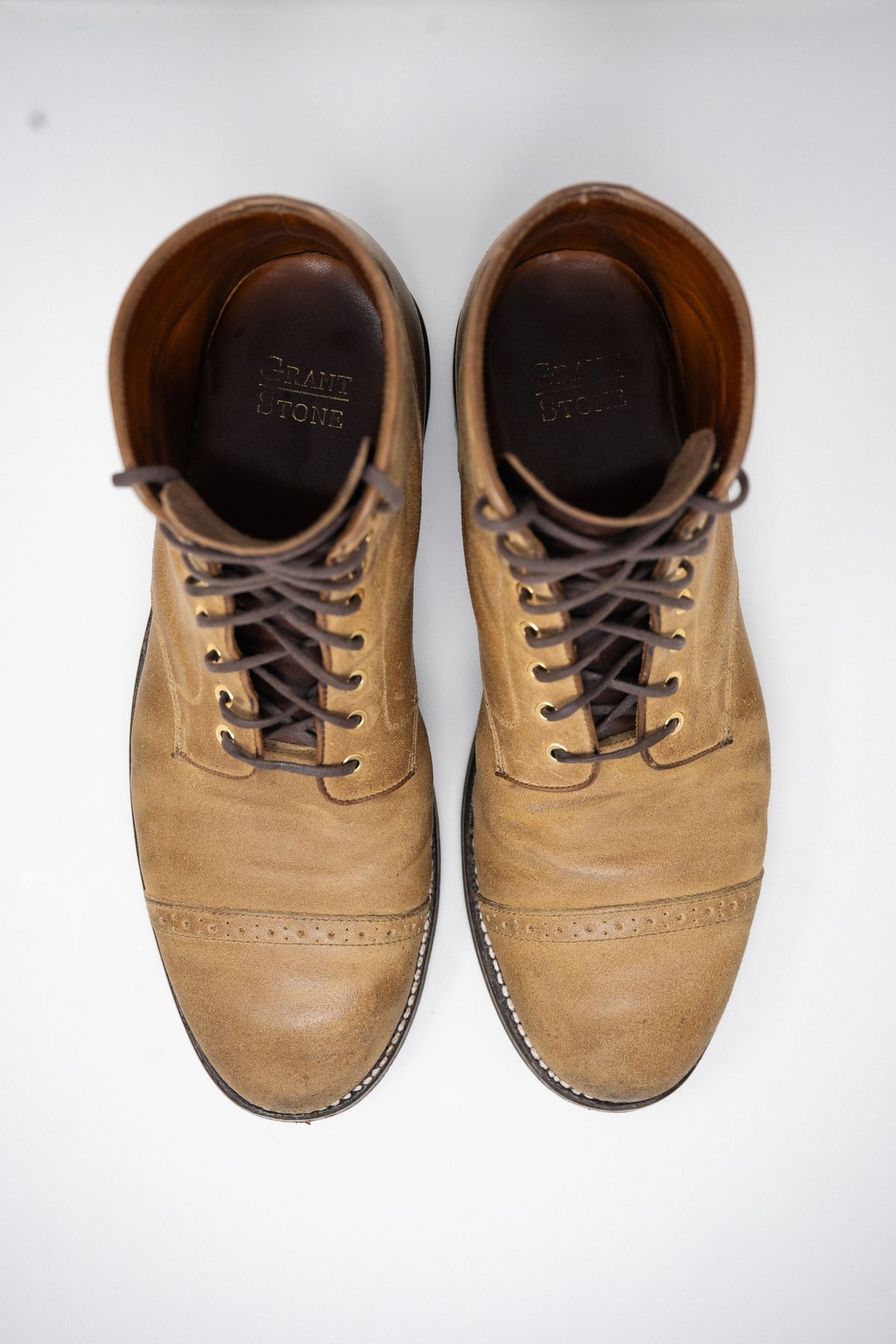 Photo by ccasenhiser on January 6, 2025 of the Grant Stone Garrison Boot in C.F. Stead Natural Waxy Commander Suede.