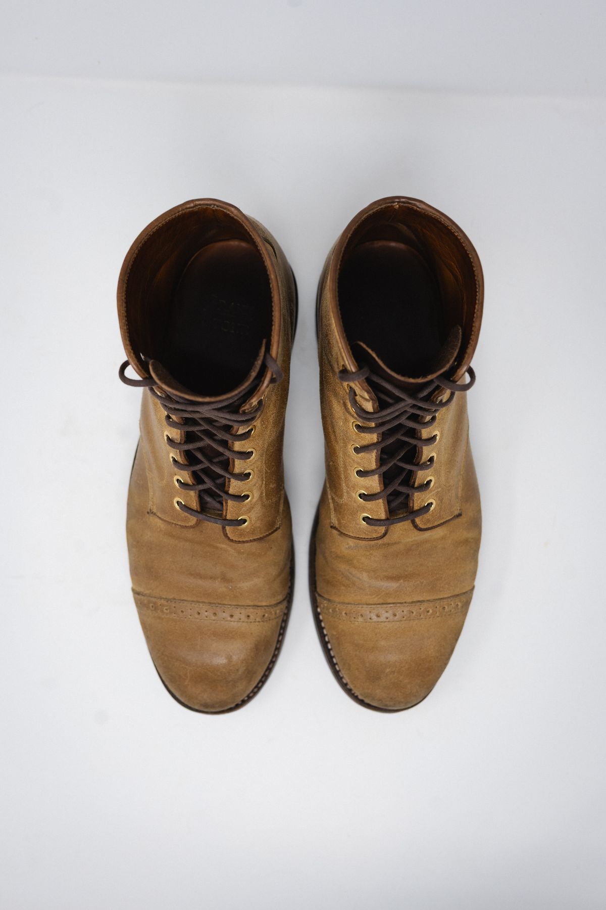 Photo by ccasenhiser on March 6, 2025 of the Grant Stone Garrison Boot in C.F. Stead Natural Waxy Commander Suede.