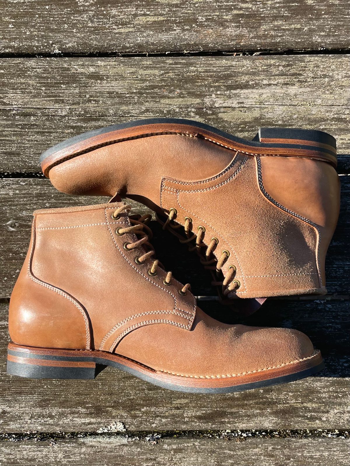 Photo by ccasenhiser on October 2, 2023 of the Flame Panda Service Boot in Natural Roughout Horsebutt.