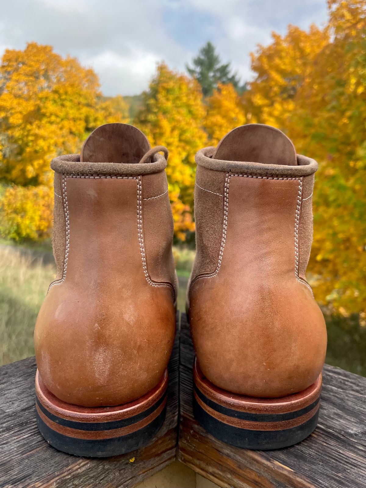 Photo by ccasenhiser on November 6, 2023 of the Flame Panda Service Boot in Natural Roughout Horsebutt.