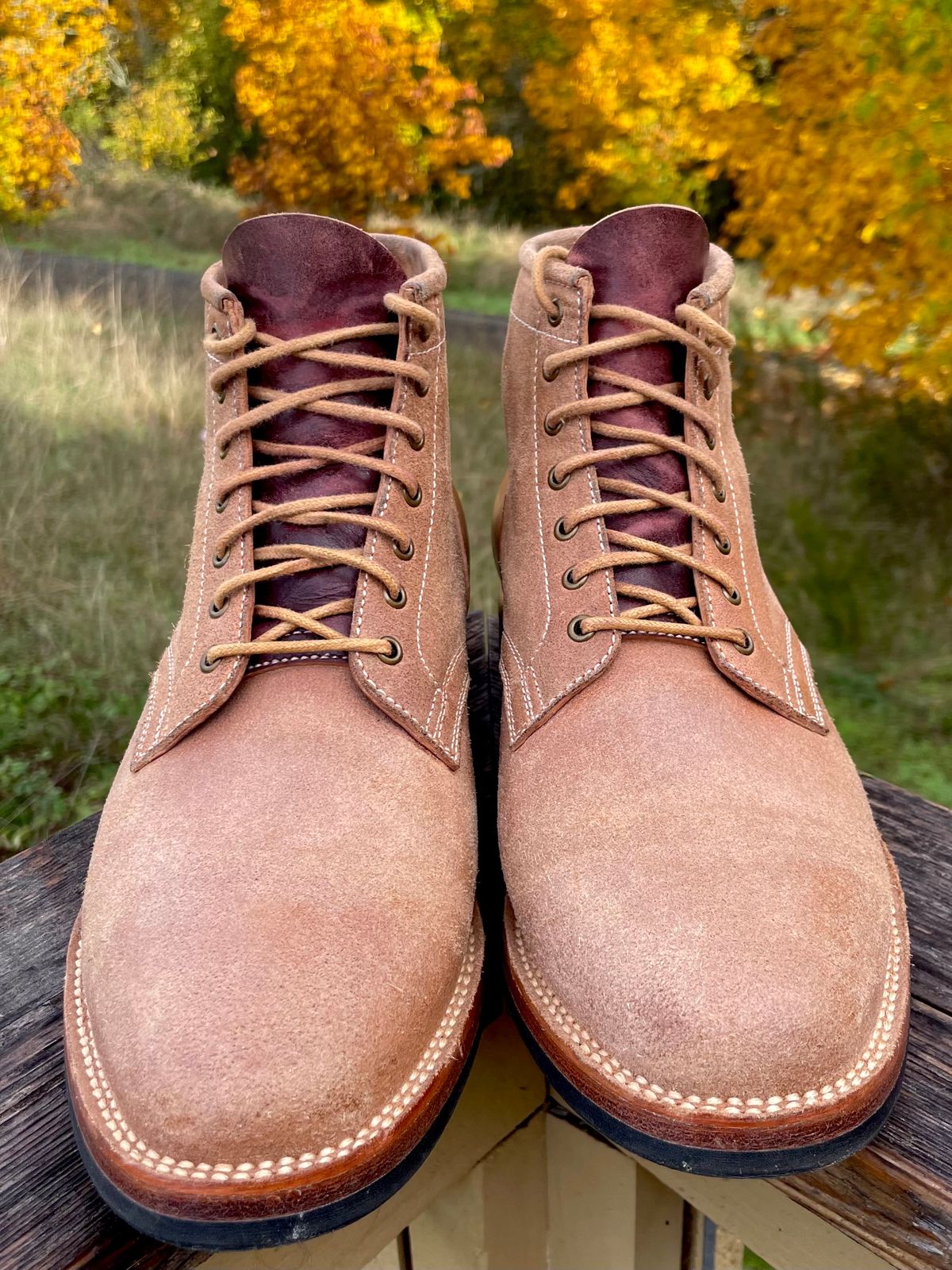 Photo by ccasenhiser on November 6, 2023 of the Flame Panda Service Boot in Natural Roughout Horsebutt.