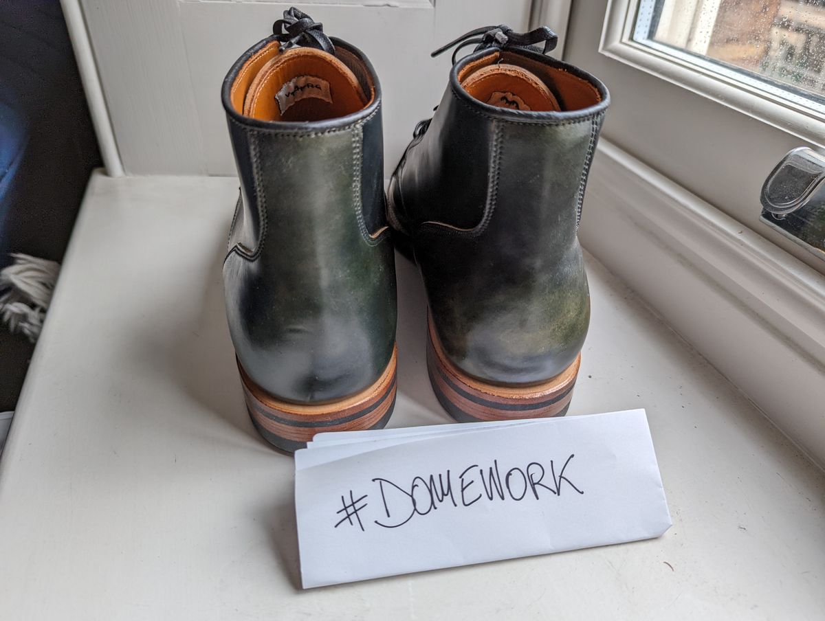 Photo by jugulle on October 5, 2022 of the Viberg Service Boot BCT in Horween Black Scuffed Shell Cordovan.