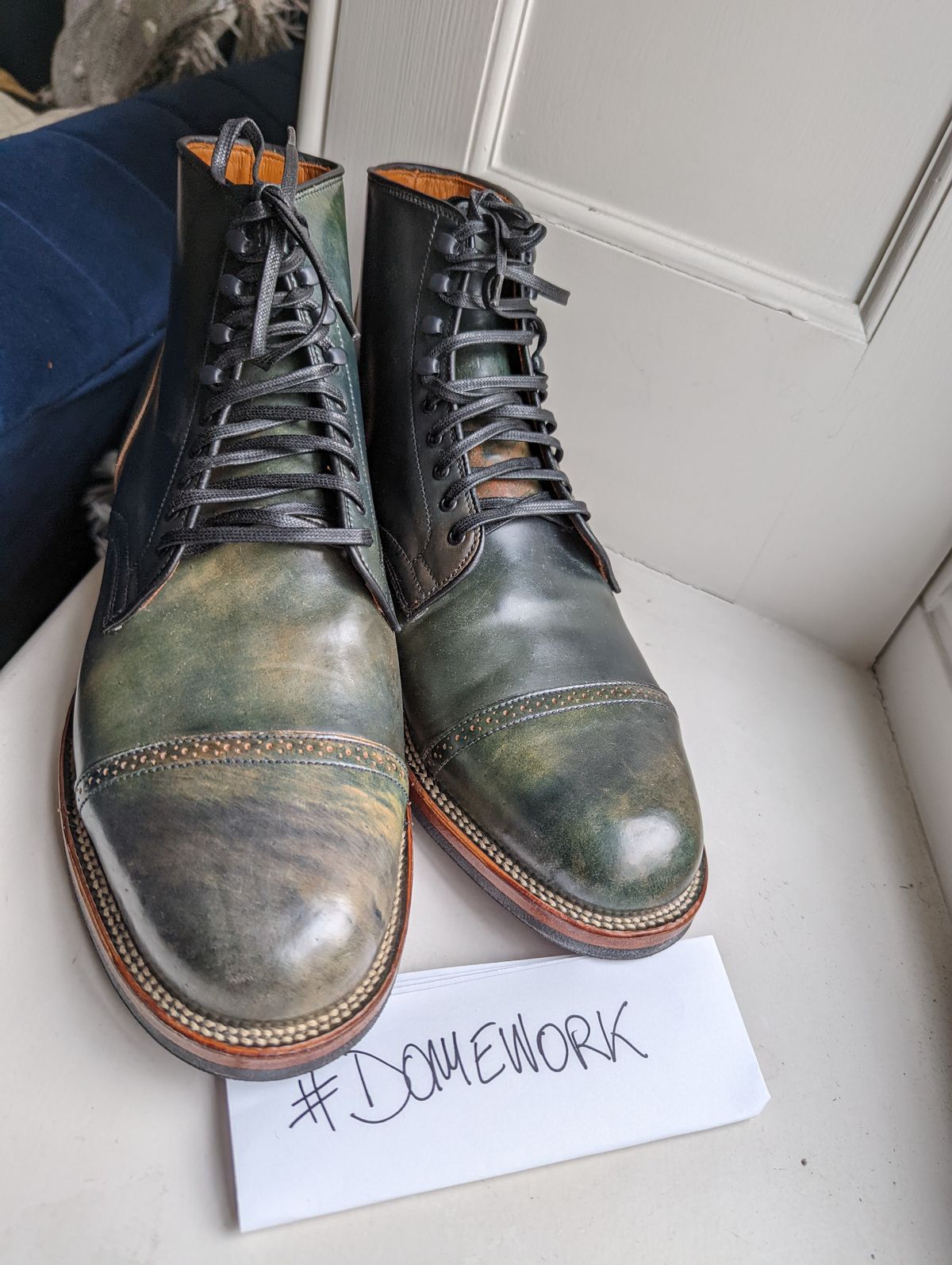 Photo by jugulle on October 5, 2022 of the Viberg Service Boot BCT in Horween Black Scuffed Shell Cordovan.